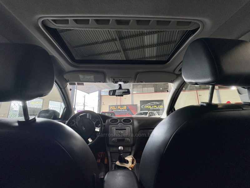 FOCUS 2.0 TITANIUM HATCH 16V FLEX 4P MANUAL - 2013 - CAXIAS DO SUL