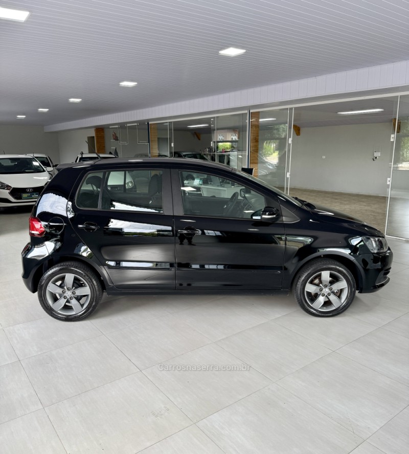 FOX 1.6 CONNECT 8V FLEX 4P MANUAL - 2020 - VILA FLORES