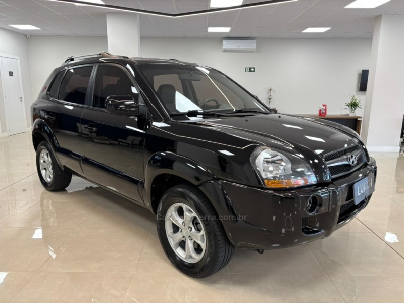 TUCSON 2.0 MPFI GLS 16V 143CV 2WD FLEX 4P AUTOMÁTICO - 2014 - CARLOS BARBOSA