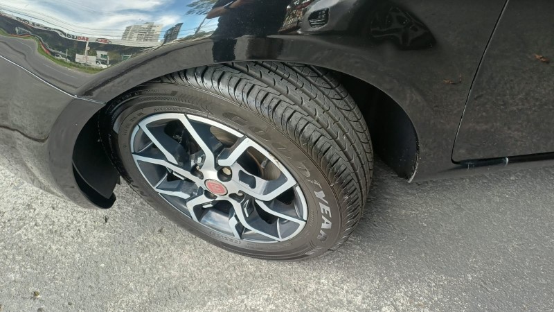 PUNTO 1.4 ELX 8V FLEX 4P MANUAL - 2010 - CAXIAS DO SUL