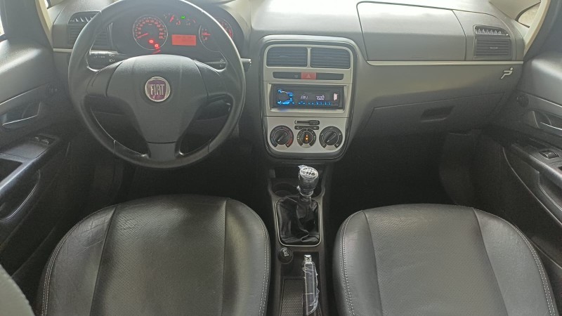 PUNTO 1.4 ELX 8V FLEX 4P MANUAL - 2010 - CAXIAS DO SUL