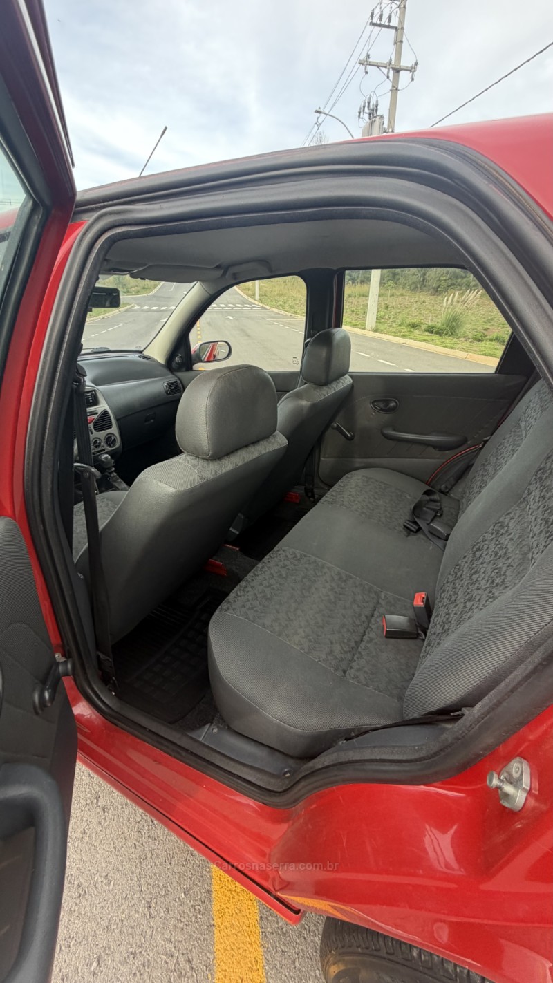 PALIO 1.0 MPI FIRE CELEBRATION 8V FLEX 4P MANUAL - 2010 - VILA FLORES