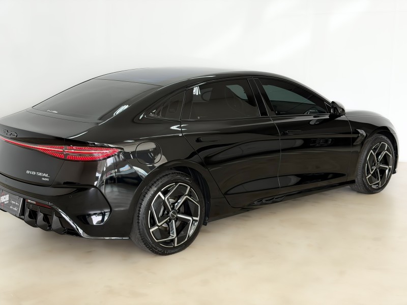 SEAL AWD ELÉTRICO 4P AUTOMÁTICO - 2024 - CAXIAS DO SUL