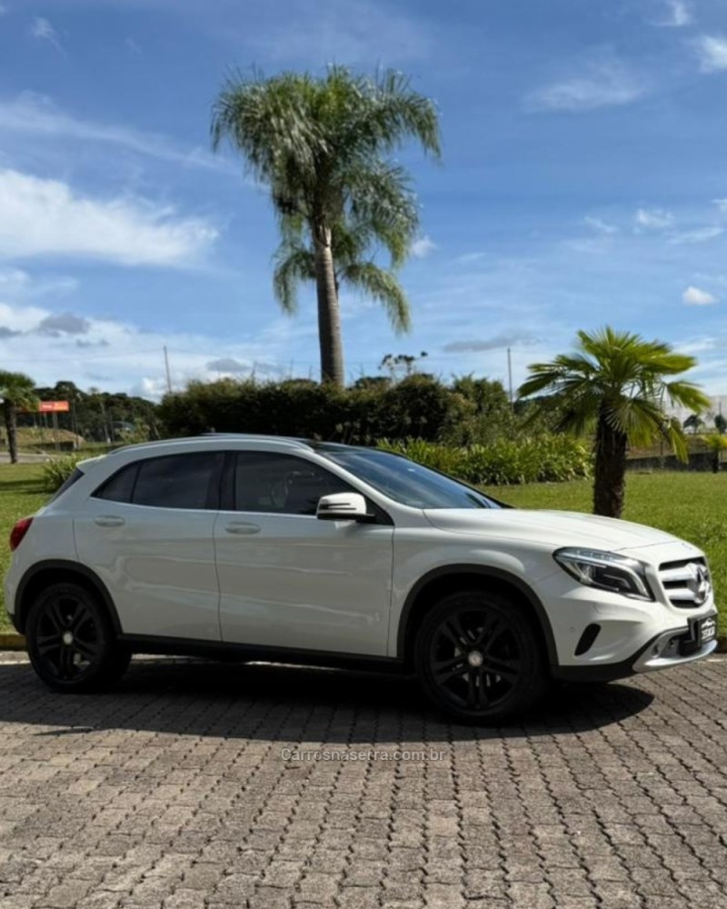 GLA 200 1.6 CGI ADVANCE 16V TURBO FLEX 4P AUTOMÁTICO - 2017 - CAXIAS DO SUL