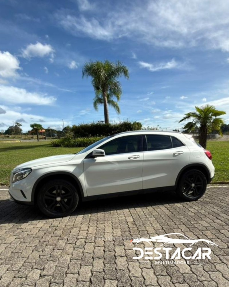 gla 200 1.6 cgi advance 16v turbo flex 4p automatico 2017 caxias do sul