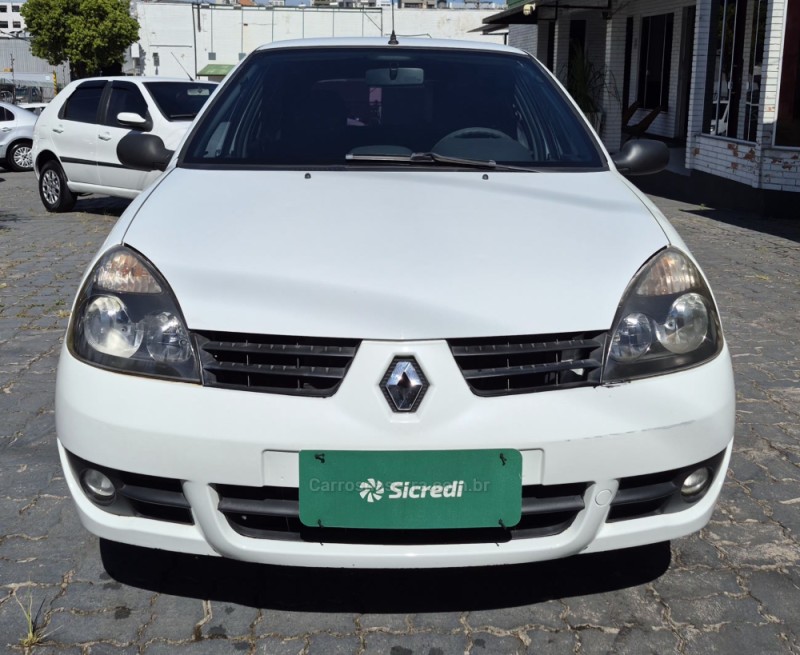 CLIO 1.0 CAMPUS 16V FLEX 4P MANUAL - 2011 - CAXIAS DO SUL