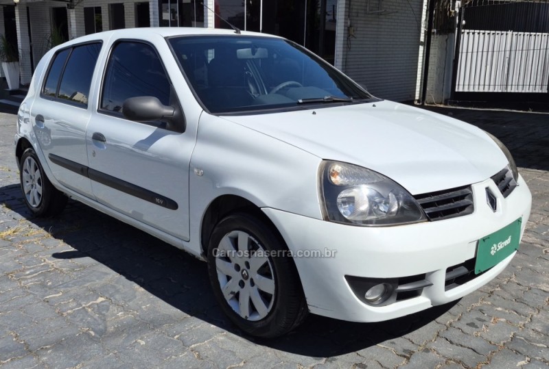 CLIO 1.0 CAMPUS 16V FLEX 4P MANUAL - 2011 - CAXIAS DO SUL