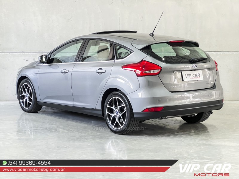 FOCUS 2.0 TITANIUM HATCH 16V FLEX 4P AUTOMÁTICO - 2017 - FARROUPILHA