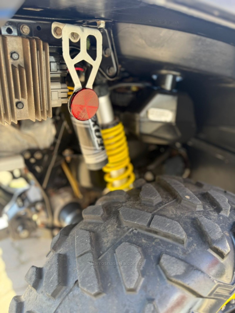 OUTLANDER  - 2019 - BROCHIER