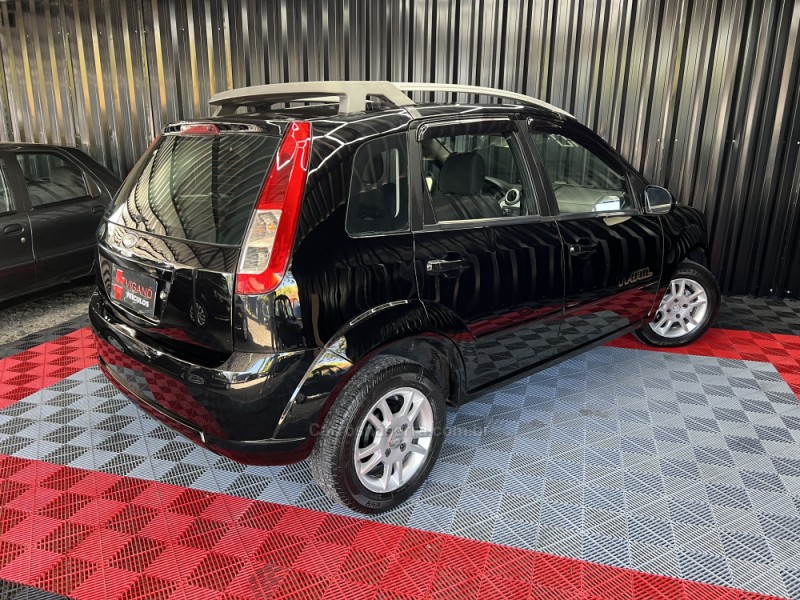 FIESTA 1.0 MPI TRAIL HATCH 8V FLEX 4P MANUAL - 2010 - CAXIAS DO SUL