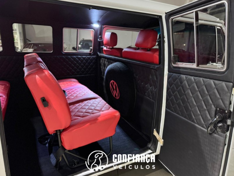 KOMBI 1.6 MI STD LOTAÇÃO 8V GASOLINA 3P MANUAL - 1997 - BENTO GONçALVES