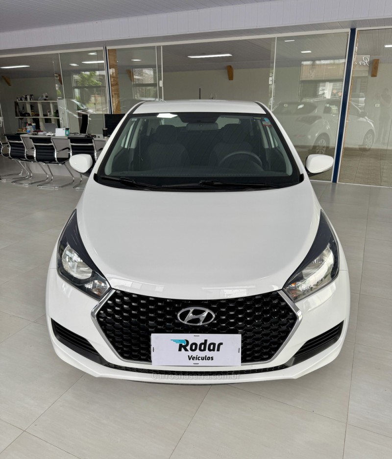 HB20 1.0 COMFORT PLUS 12V FLEX 4P MANUAL - 2019 - VILA FLORES