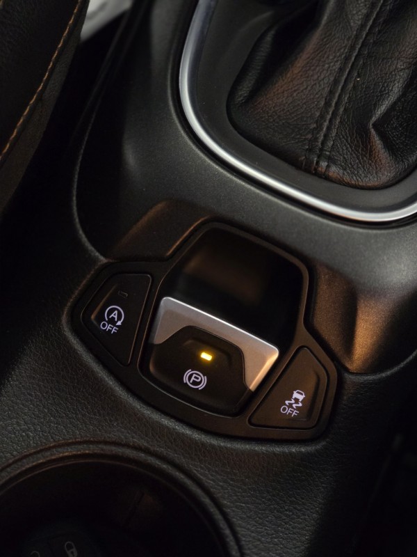 COMPASS 2.0 16V FLEX LONGITUDE AUTOMÁTICO - 2021 - CAXIAS DO SUL