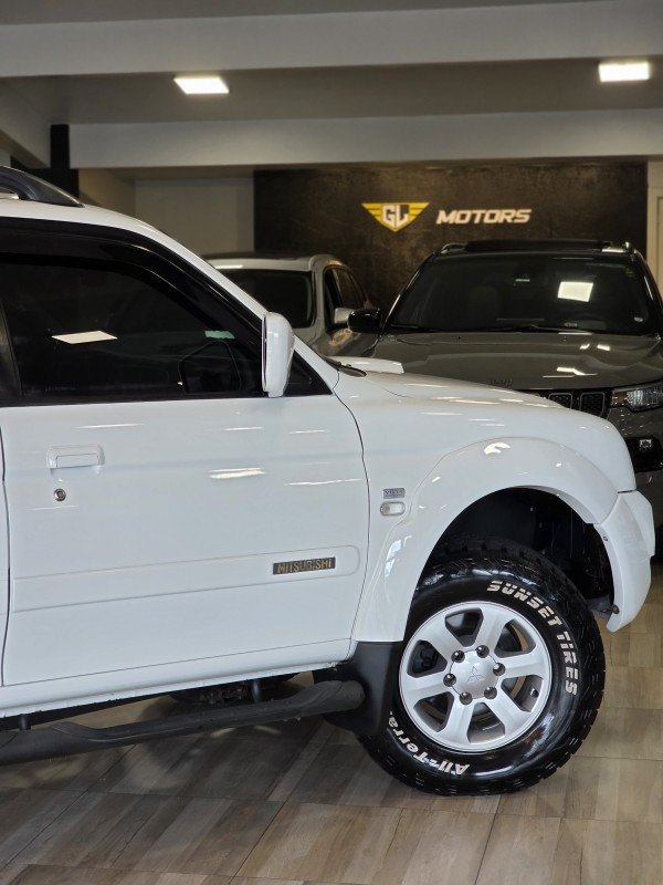 PAJERO SPORT 2.5 HPE 4X4 8V TURBO INTERCOOLER DIESEL 4P MANUAL - 2007 - CAXIAS DO SUL
