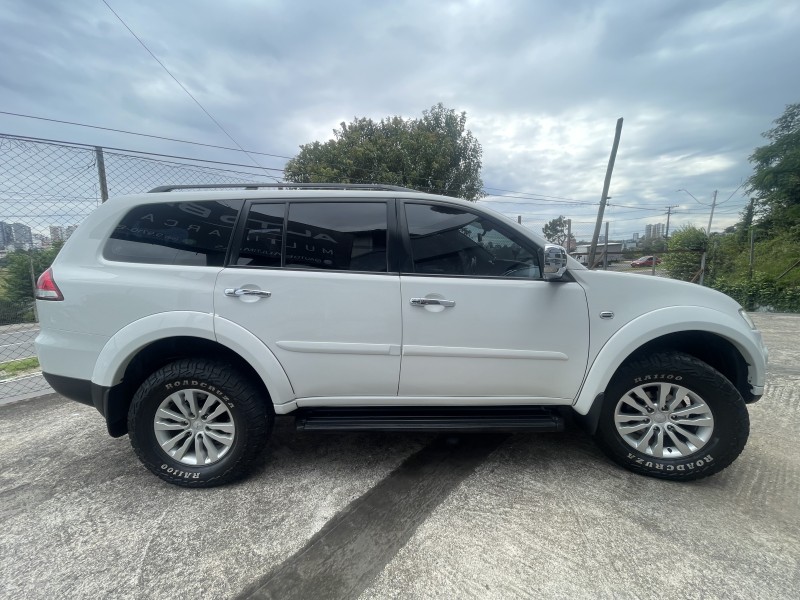 PAJERO DAKAR 3.2 HPE 4X4 7 LUGARES 16V TURBO INTERCOOLER DIESEL 4P AUTOMÁTICO - 2016 - CAXIAS DO SUL