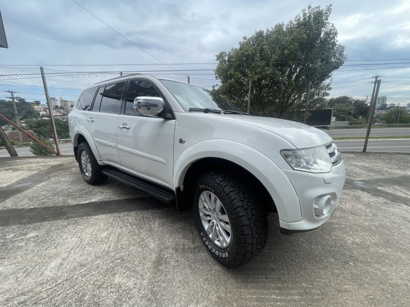 PAJERO DAKAR 3.2 HPE 4X4 7 LUGARES 16V TURBO INTERCOOLER DIESEL 4P AUTOMÁTICO - 2016 - CAXIAS DO SUL