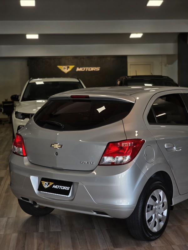 ONIX 1.0 MPFI LT 8V FLEX 4P MANUAL - 2015 - CAXIAS DO SUL