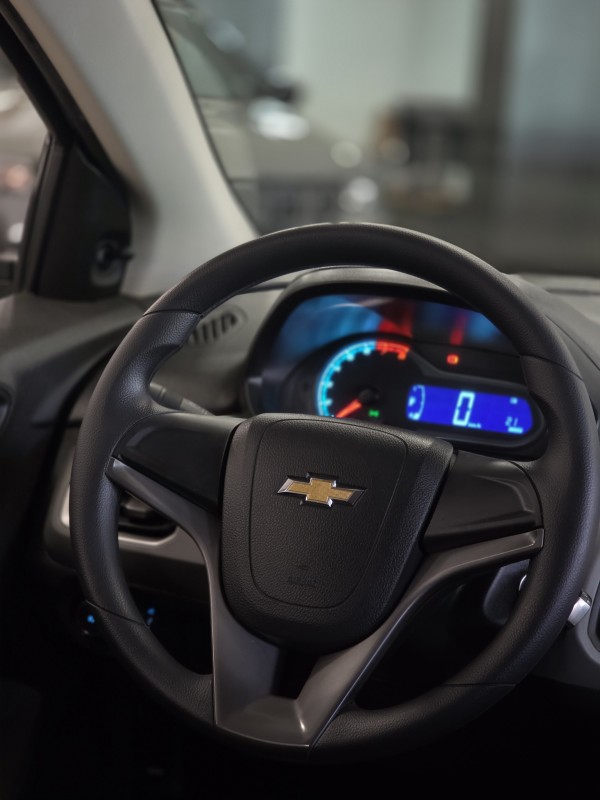 ONIX 1.0 MPFI LT 8V FLEX 4P MANUAL - 2015 - CAXIAS DO SUL