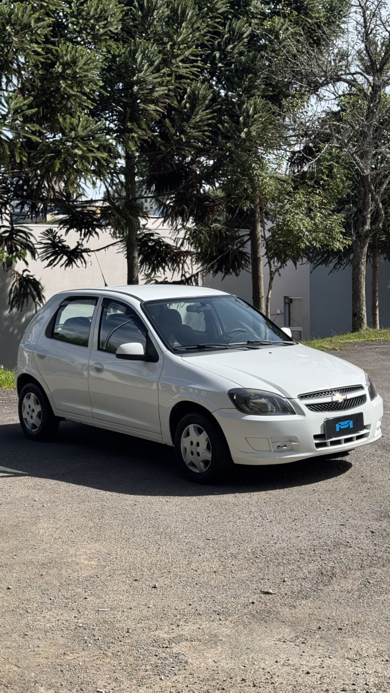 CELTA 1.0 VHCE LT 8V FLEX 4P MANUAL - 2013 - FARROUPILHA