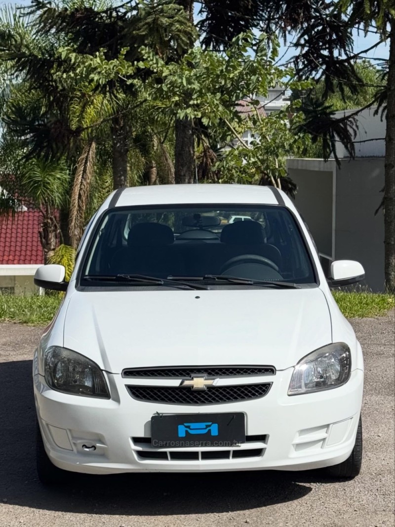 CELTA 1.0 VHCE LT 8V FLEX 4P MANUAL - 2013 - FARROUPILHA