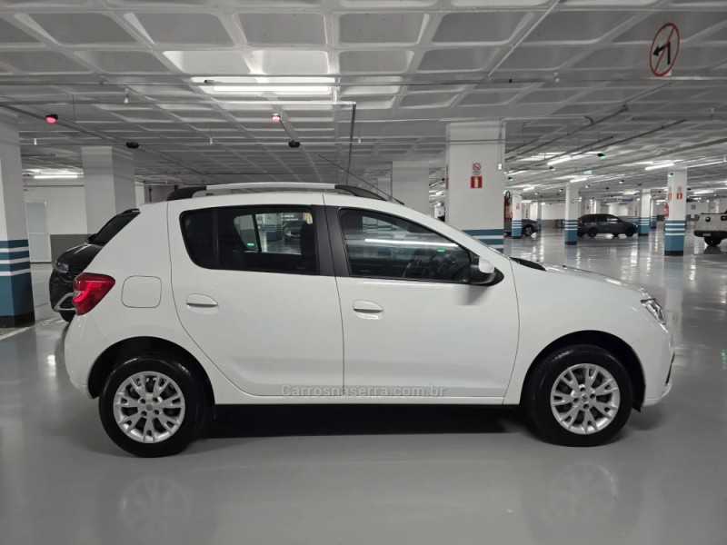 SANDERO 1.6 ZEN 16V FLEX 4P MANUAL - 2021 - PORTO ALEGRE