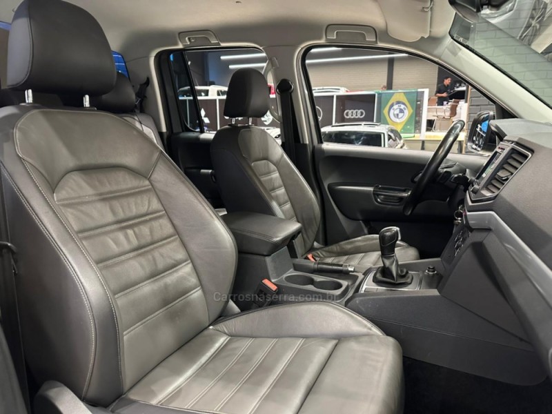 AMAROK 3.0 V6 TDI HIGHLINE CD DIESEL 4MOTION AUTOMÁTICO - 2019 - CAXIAS DO SUL