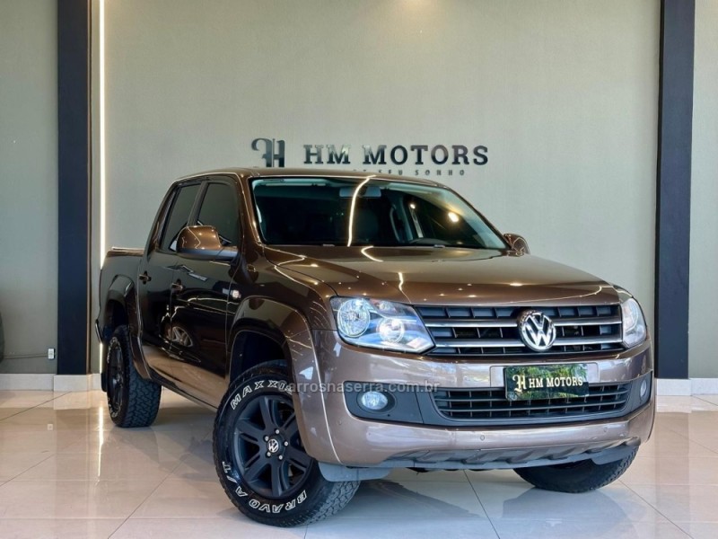 AMAROK 2.0 TRENDLINE 4X4 CD 16V TURBO INTERCOOLER DIESEL 4P AUTOMÁTICO - 2016 - CAXIAS DO SUL