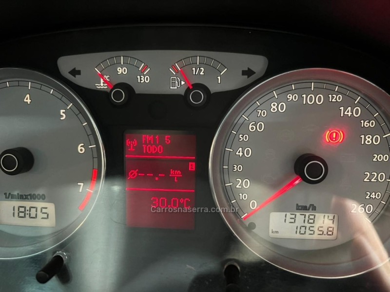 GOLF 1.6 MI SPORTLINE LIMITED EDITION 8V FLEX 4P MANUAL - 2013 - CAXIAS DO SUL