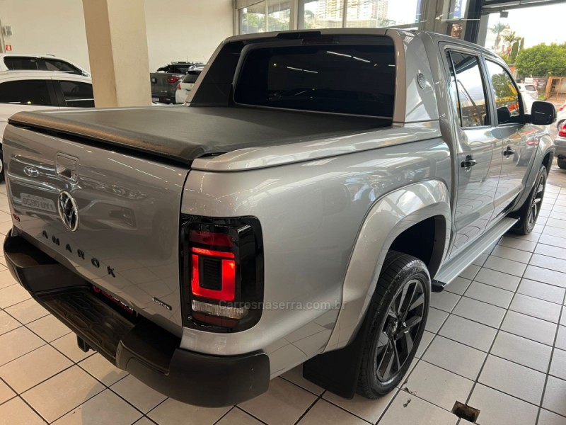 AMAROK 3.0 V6 EXTREME CD DIESEL 4X4 AT 4P AUTOMÁTICO - 2025 - CAXIAS DO SUL