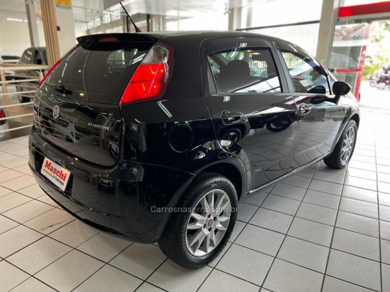 PUNTO 1.4 ATTRACTIVE ITALIA 8V FLEX 4P MANUAL - 2012 - CAXIAS DO SUL