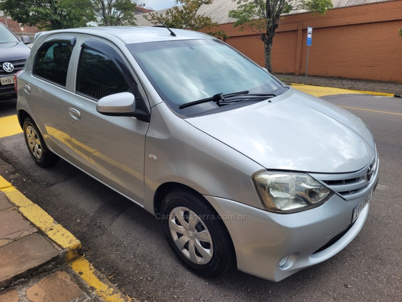 ETIOS 1.3 X 16V FLEX 4P MANUAL - 2015 - FLORES DA CUNHA