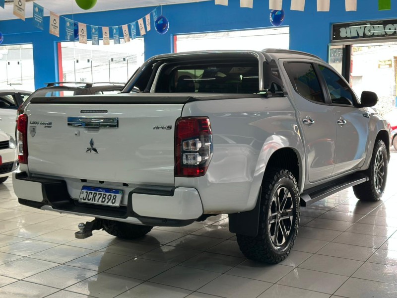 L200 TRITON 2.4 HPE-S SPORT 4X4 CD 16V DIESEL 4P AUTOMÁTICO - 2025 - CAXIAS DO SUL