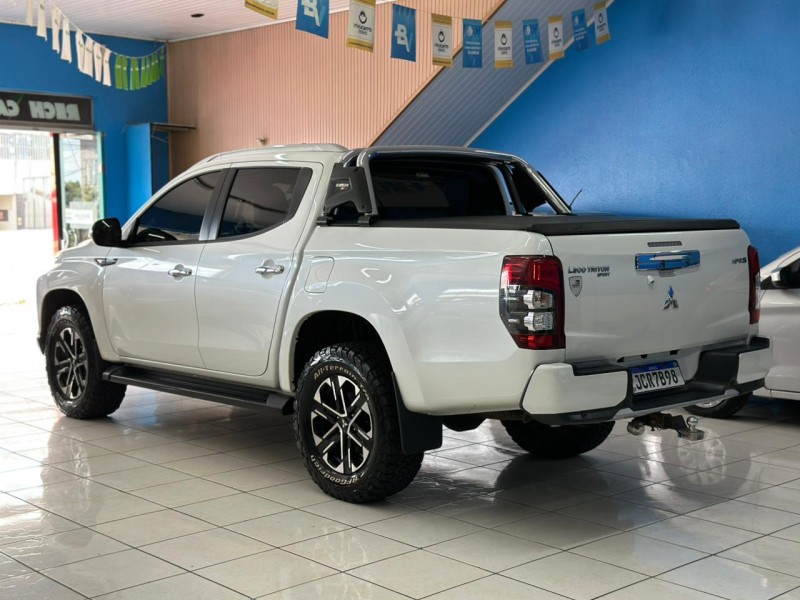L200 TRITON 2.4 HPE-S SPORT 4X4 CD 16V DIESEL 4P AUTOMÁTICO - 2025 - CAXIAS DO SUL