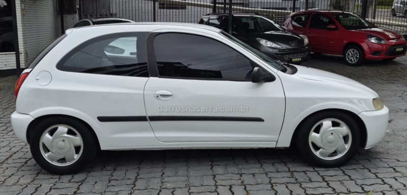 CELTA 1.0 MPFI VHC LIFE 8V FLEX 2P MANUAL - 2006 - CAXIAS DO SUL