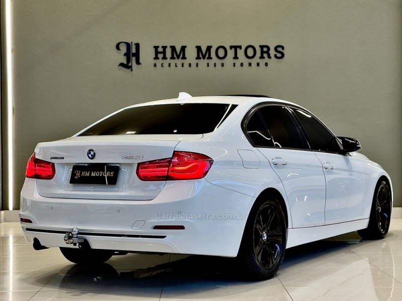 320I 2.0 SPORT 16V TURBO GASOLINA 4P AUTOMÁTICO - 2017 - CAXIAS DO SUL