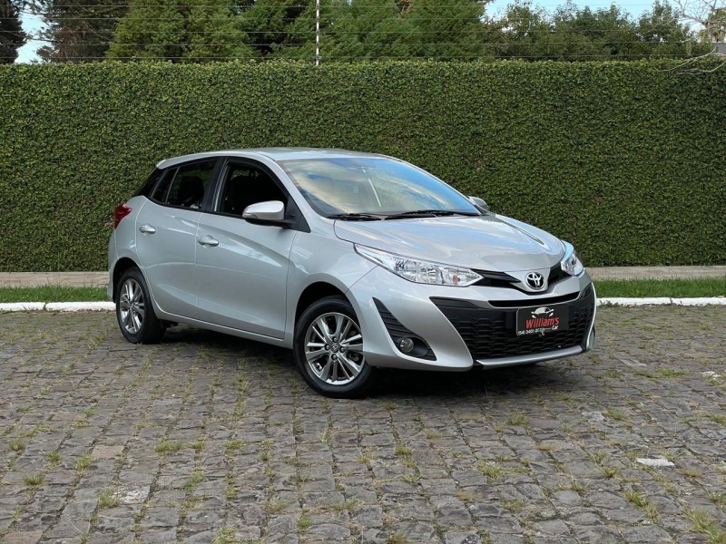 yaris 1.3 16v flex xl plus tech multidrive17 2020 farroupilha