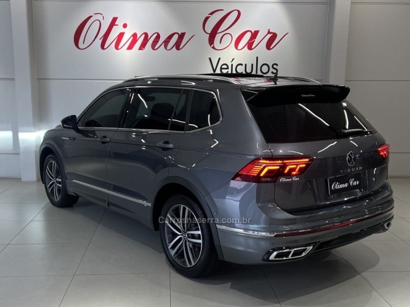 TIGUAN 2.0 ALLSPACE R-LINE 300 TSI GASOLINA 4P AUTOMÁTICO - 2024 - FLORES DA CUNHA