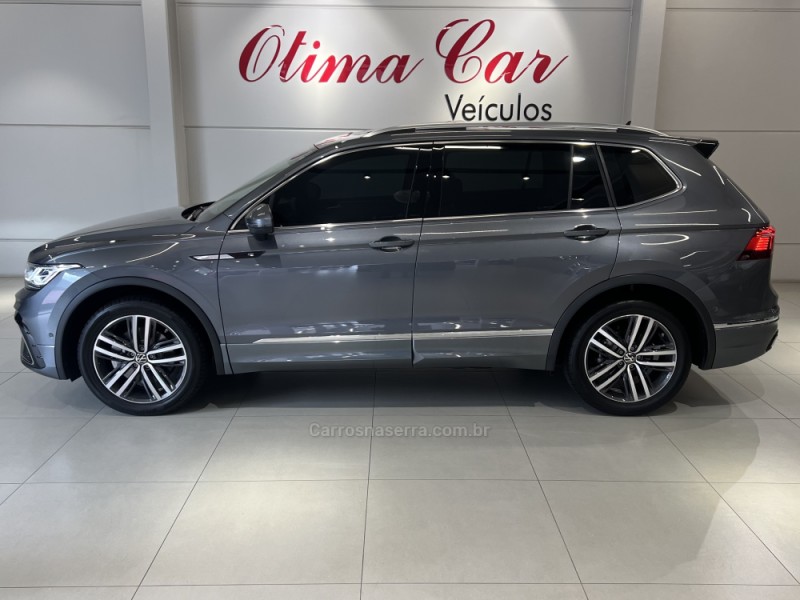 TIGUAN 2.0 ALLSPACE R-LINE 300 TSI GASOLINA 4P AUTOMÁTICO - 2024 - FLORES DA CUNHA
