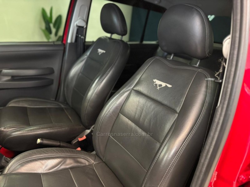 CROSSFOX 1.6 MI FLEX 8V 4P AUTOMATIZADO - 2010 - CARLOS BARBOSA