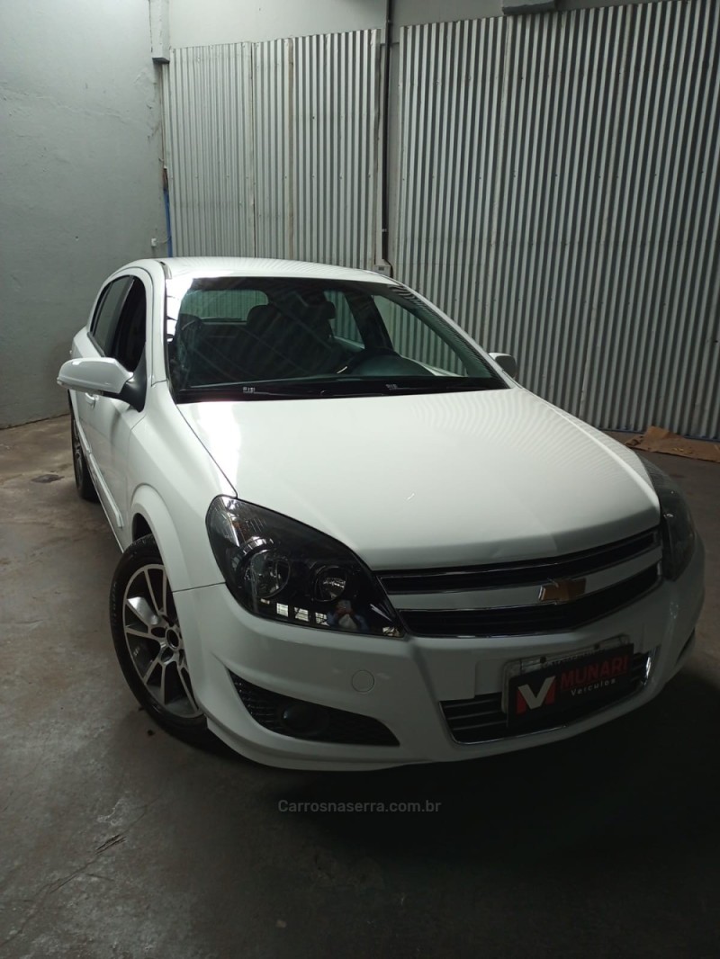 VECTRA 2.0 MPFI GT-X HATCH 8V FLEX 4P MANUAL - 2011 - BENTO GONçALVES