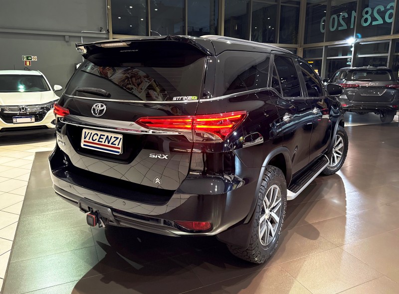 HILUX SW4 2.8 SRX 4X4 16V TURBO INTERCOOLER DIESEL 4P AUTOMÁTICO - 2020 - FARROUPILHA