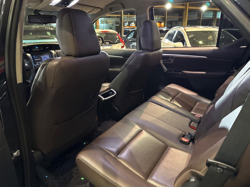 HILUX SW4 2.8 SRX 4X4 16V TURBO INTERCOOLER DIESEL 4P AUTOMÁTICO - 2020 - FARROUPILHA