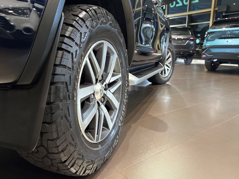 HILUX SW4 2.8 SRX 4X4 16V TURBO INTERCOOLER DIESEL 4P AUTOMÁTICO - 2020 - FARROUPILHA