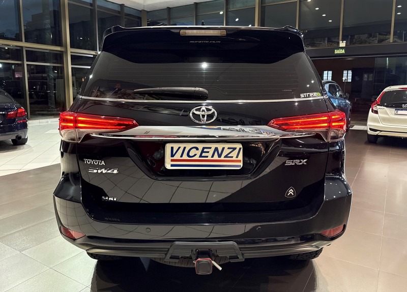 HILUX SW4 2.8 SRX 4X4 16V TURBO INTERCOOLER DIESEL 4P AUTOMÁTICO - 2020 - FARROUPILHA