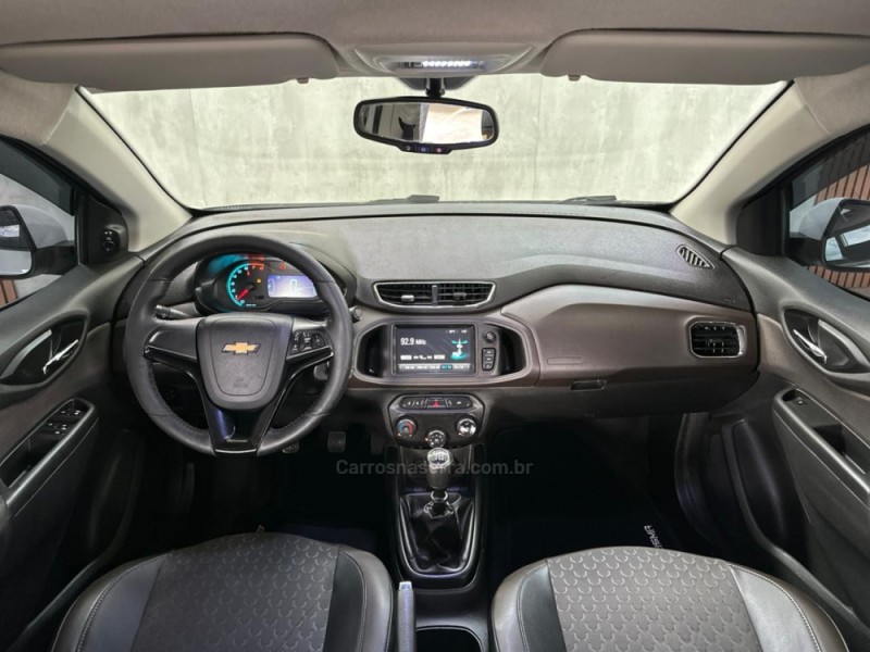 PRISMA 1.4 MPFI LTZ 8V FLEX 4P MANUAL - 2018 - NOVO HAMBURGO