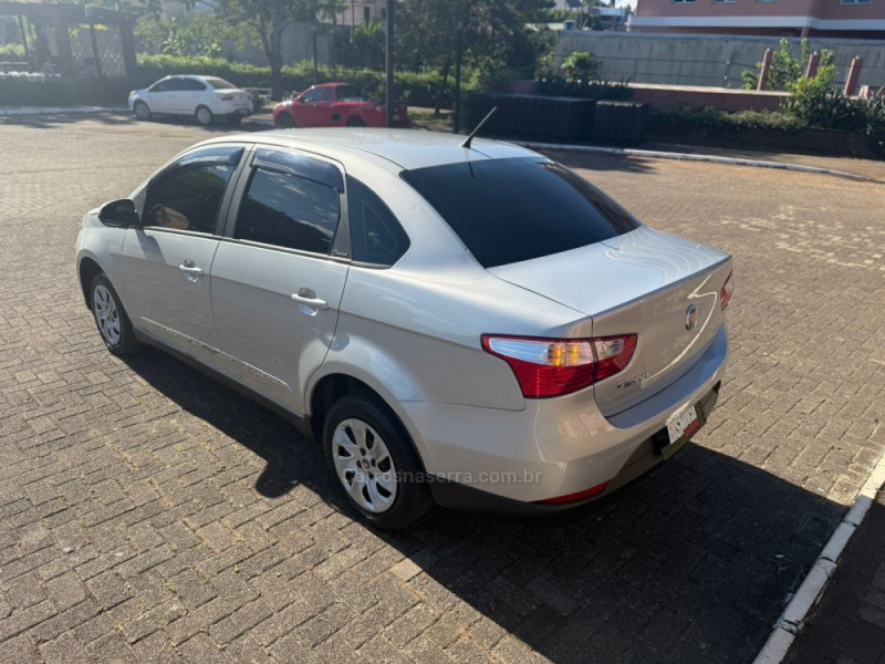 GRAND SIENA 1.0 ATTRACTIVE 8V FLEX 4P MANUAL - 2018 - BROCHIER