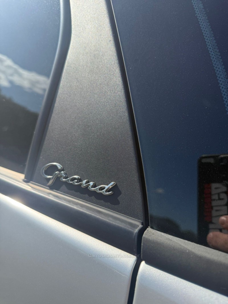 GRAND SIENA 1.0 ATTRACTIVE 8V FLEX 4P MANUAL - 2018 - BROCHIER