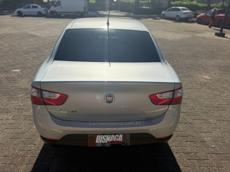 GRAND SIENA 1.0 ATTRACTIVE 8V FLEX 4P MANUAL - 2018 - BROCHIER