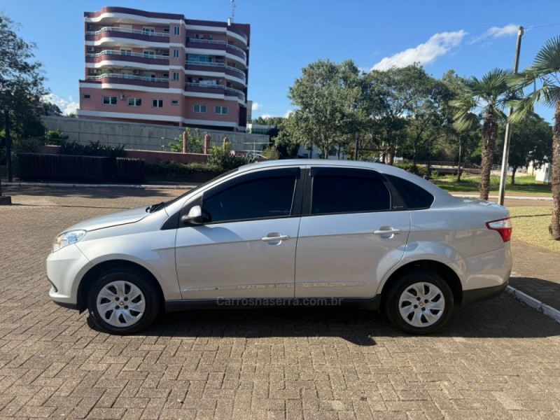 GRAND SIENA 1.0 ATTRACTIVE 8V FLEX 4P MANUAL - 2018 - BROCHIER