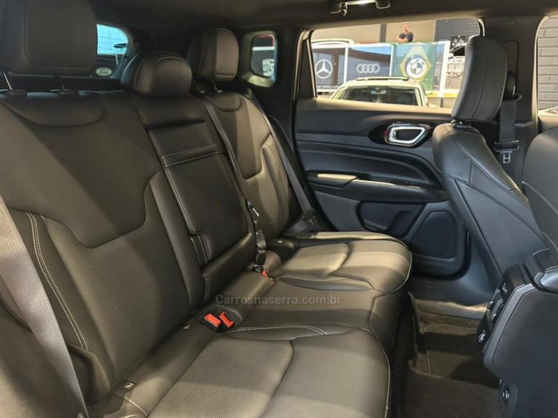 COMPASS 1.3 SERIE S T270 16V TURBO FLEX 4P AUTOMÁTICO - 2023 - CAXIAS DO SUL